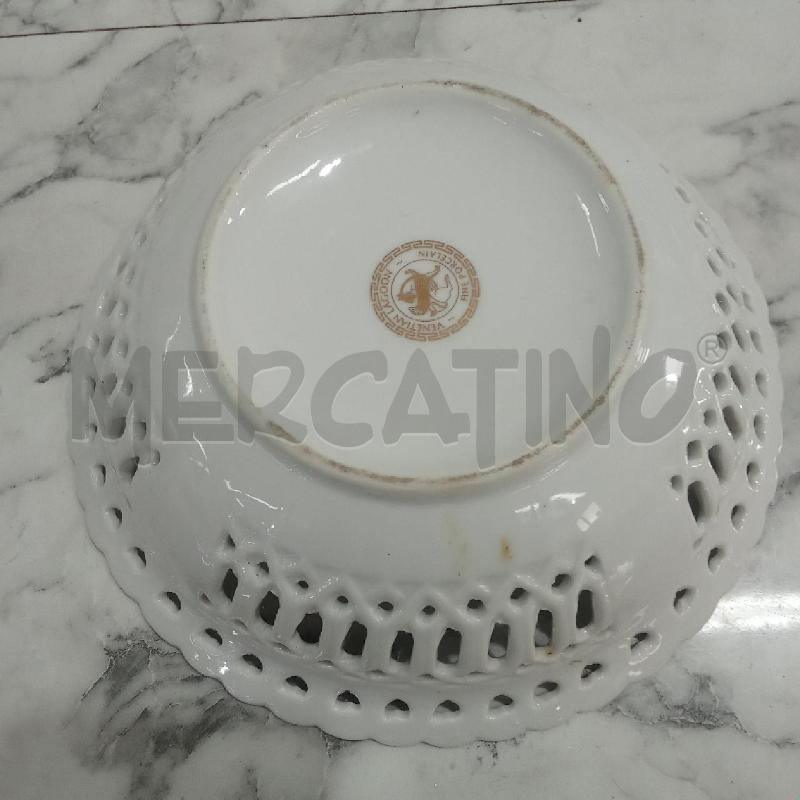 CENTROTAVOLA CER BIANCO FIORI BLU BORDO DORATO VENETIAN LAGOON | Mercatino dell'Usato Benevento 3