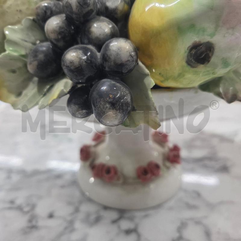 CENTROTAVOLA CER BIANCO FRUTTA COLORATA | Mercatino dell'Usato Benevento 3