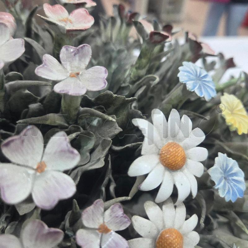 CENTROTAVOLA MAXI FIORI CER COLORATI  | Mercatino dell'Usato Benevento 5