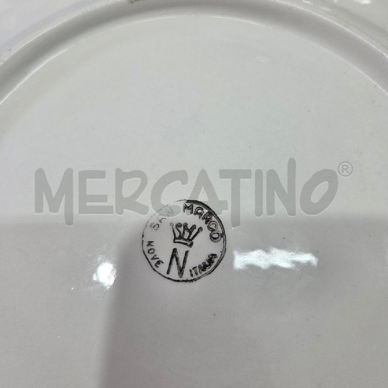 CENTROTAVOLA OVALE BIANCO FRUTTA RILIEVO SAN MARCO NOVE ITALIA | Mercatino dell'Usato Benevento 4