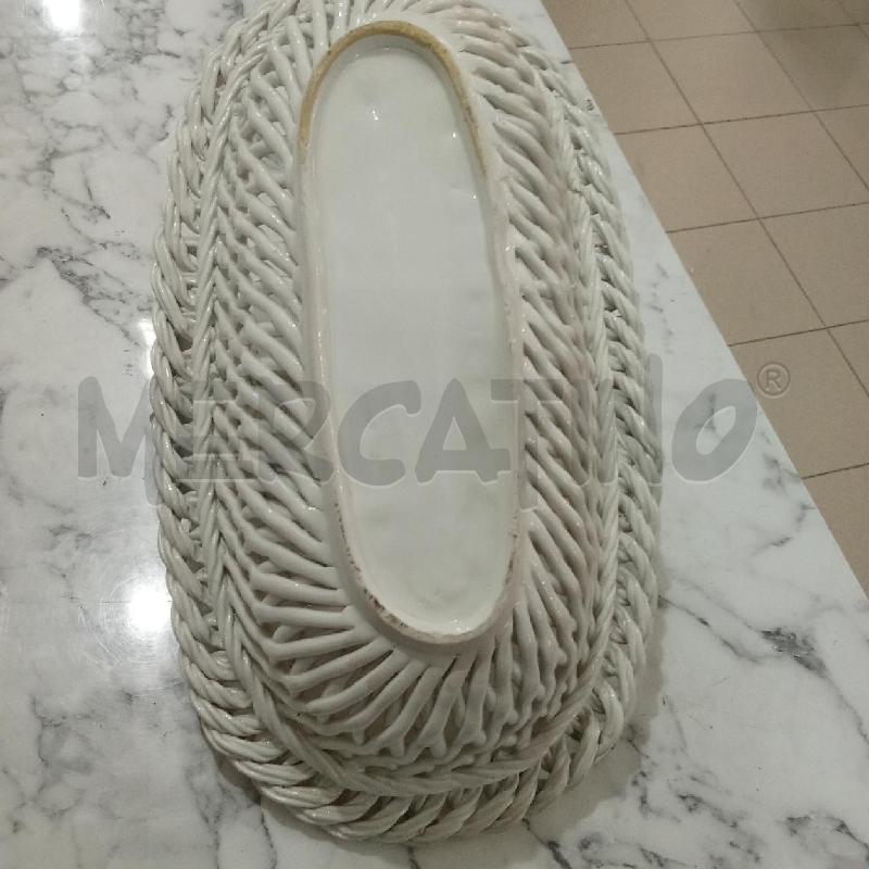 CESTINO CERAMICA BIANCO INTRECCIATO FIORELLINI | Mercatino dell'Usato Benevento 4