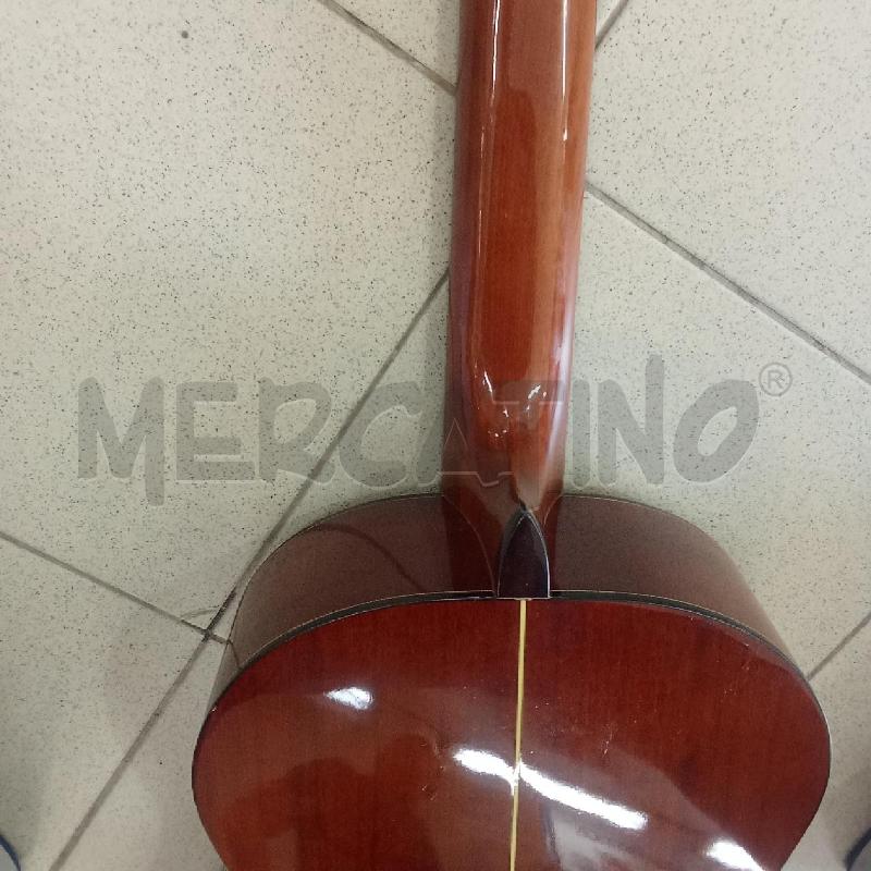 CHITARRA CLASSICA MARRONE FRANCISCO GONZALEZ A200N | Mercatino dell'Usato Benevento 5