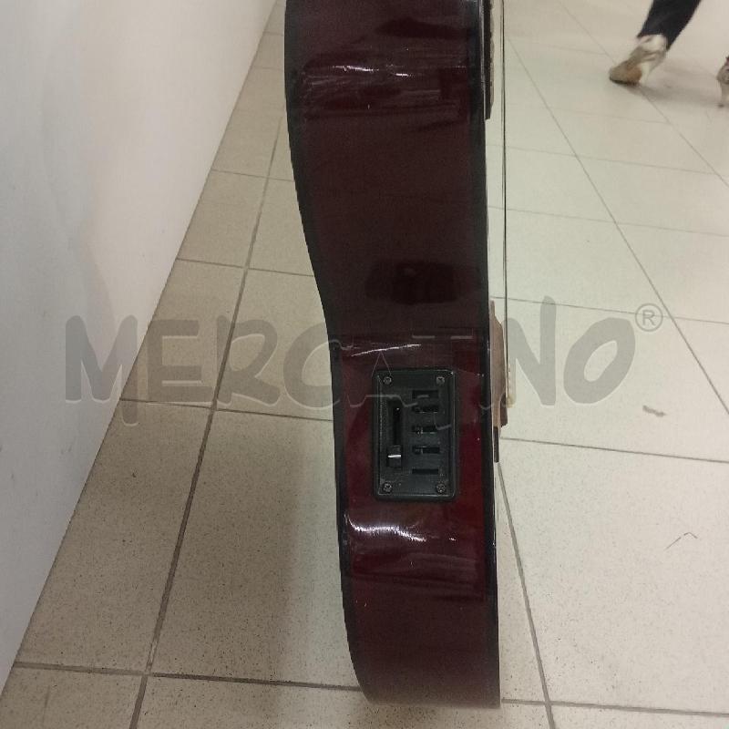CHITARRA ELETTRICA MARRONE CORINA | Mercatino dell'Usato Benevento 4