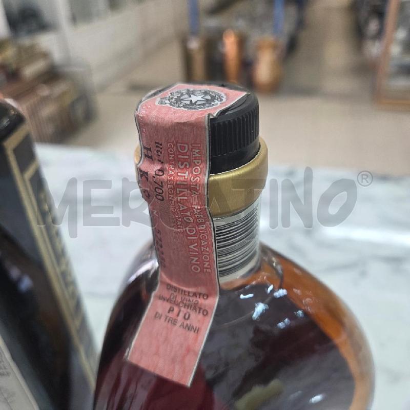 COFANETTO BOTTIGLIE COPPIA VECCHIA ROMAGNA+PETRUS BOONEKAMP | Mercatino dell'Usato Benevento 3