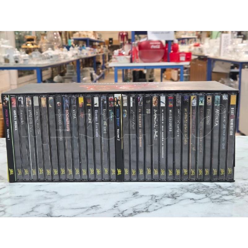 COFANETTO CD I POOH DEFINITIVE COLLECTION 28CD+1DVD+2 LIBRETTI | Mercatino dell'Usato Benevento 1