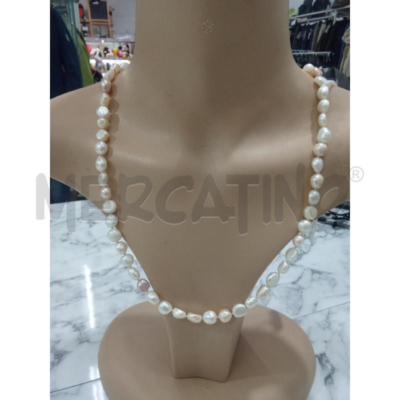 COLLANA PERLINE BIANCHE E BEIGE | Mercatino dell'Usato Benevento 1
