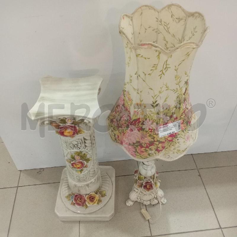 COLONNA CER BIANCA CON FIORI+LAMPADA DIFETTI | Mercatino dell'Usato Benevento 1