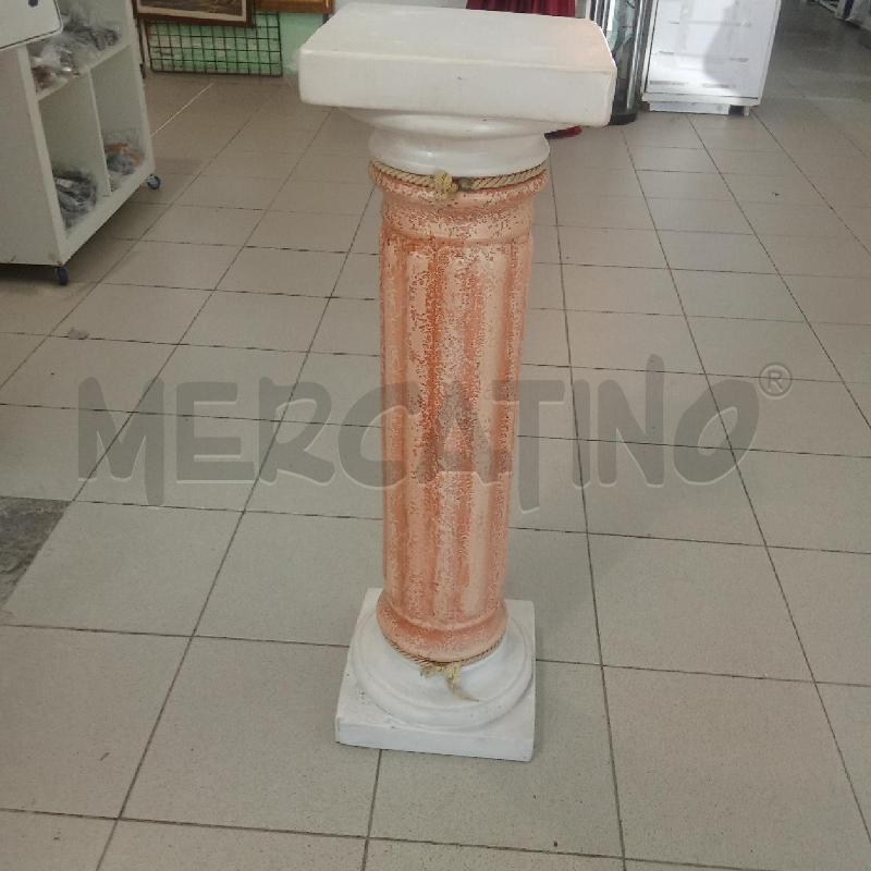 COLONNA GESSO RIGATA BIANCA INS ARANCIONE | Mercatino dell'Usato Benevento 5