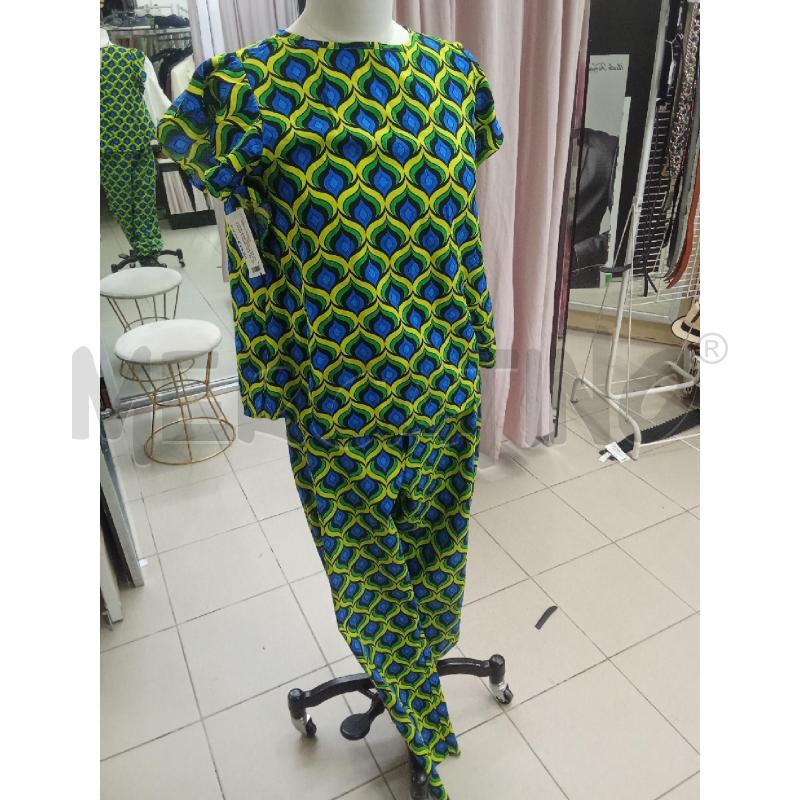 COMPLETO DONNA BLU E VERDE T-SHIRT+PANTALONE CALLIOPE FANTASIA IPNOTICA | Mercatino dell'Usato Benevento 1