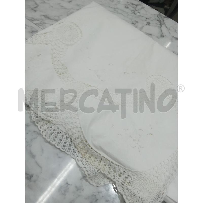 COMPLETO MATR. LETTO BIANCO CON RICAMI LENZUOLO+2FEDERE | Mercatino dell'Usato Benevento 1