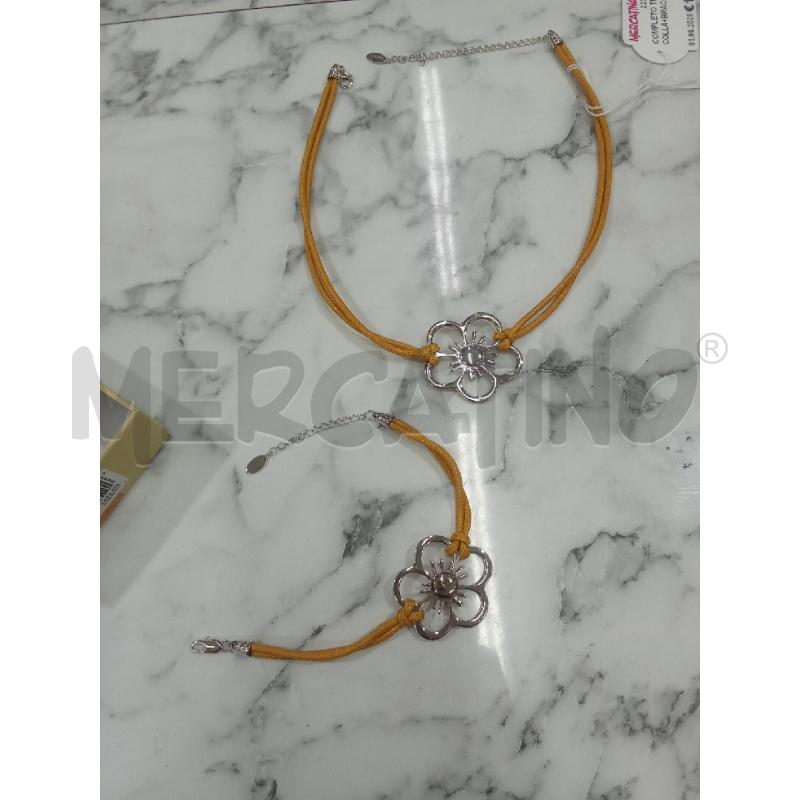 COMPLETO THUN GIALLO COLLA+BRACCIALE FIORE GRIGIO | Mercatino dell'Usato Benevento 1