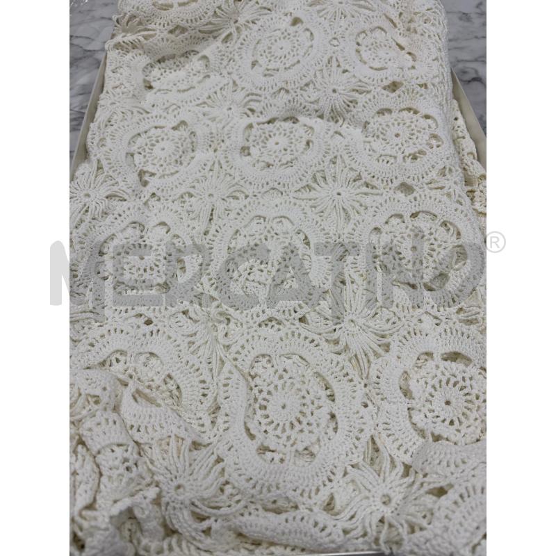 COPERTA MATRIMONIALE BIANCA UNCINETTO | Mercatino dell'Usato Benevento 1