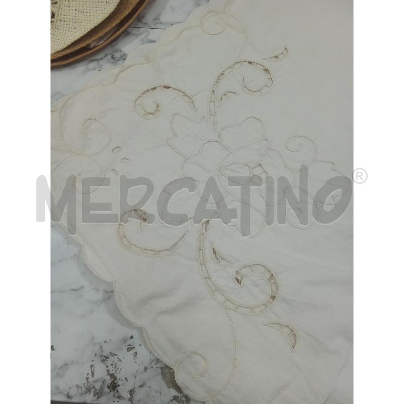 COPRI LETTO MATR. BEIGE RICAMO  | Mercatino dell'Usato Benevento 3