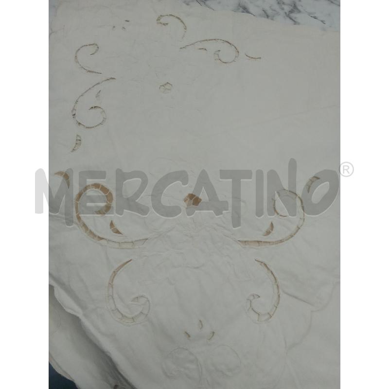 COPRI LETTO MATR. BEIGE RICAMO  | Mercatino dell'Usato Benevento 4