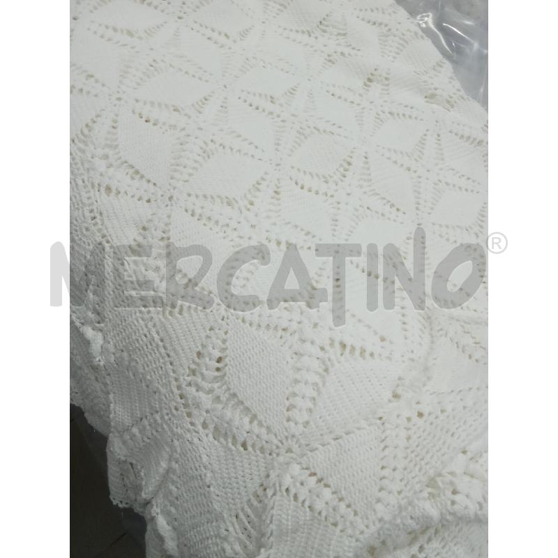 COPRI LETTO MATR. BIANCO UNCINETTO | Mercatino dell'Usato Benevento 1