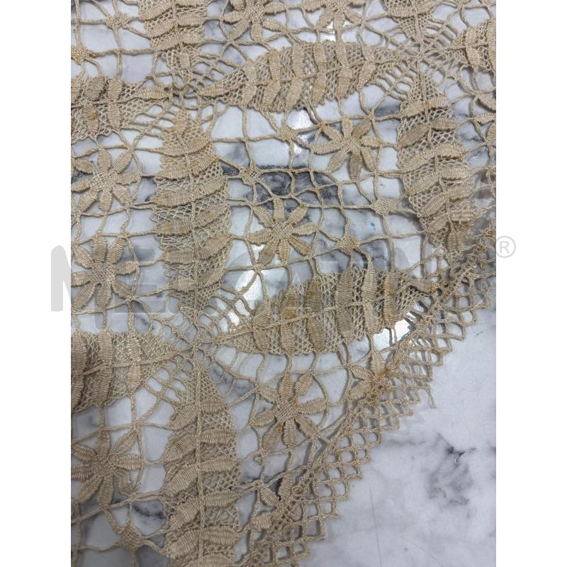 COPRI LETTO MATRIMONIALE 1230X250CM BEIGE STILE BURANO CON MACCHIOLINE | Mercatino dell'Usato Benevento 3