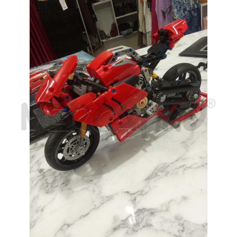 COSTRUZIONI LEGO MOTO DUCATI CORSE TECHNIC | Mercatino dell'Usato Benevento 4