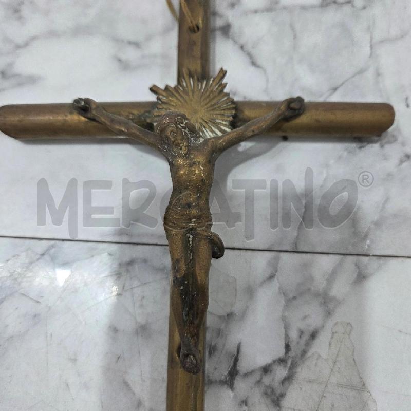 CROCIFISSO DORATO APPENDINO  | Mercatino dell'Usato Benevento 3