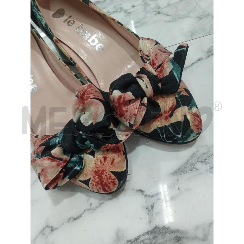 DECOLLETE NERI FIORI ROSA CON FIOCCHETTO LE BABE  | Mercatino dell'Usato Benevento 5