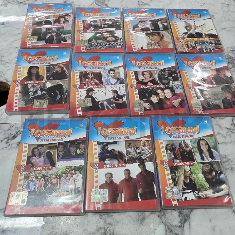 DVD COFANETTO I CESARONI TERZA STAGIONE EP1-29 | Mercatino dell'Usato Benevento 3