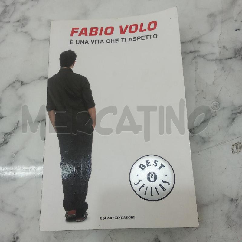 FABIO VOLO È UNA VITA CHE TI ASPETTO | Mercatino dell'Usato Benevento 1