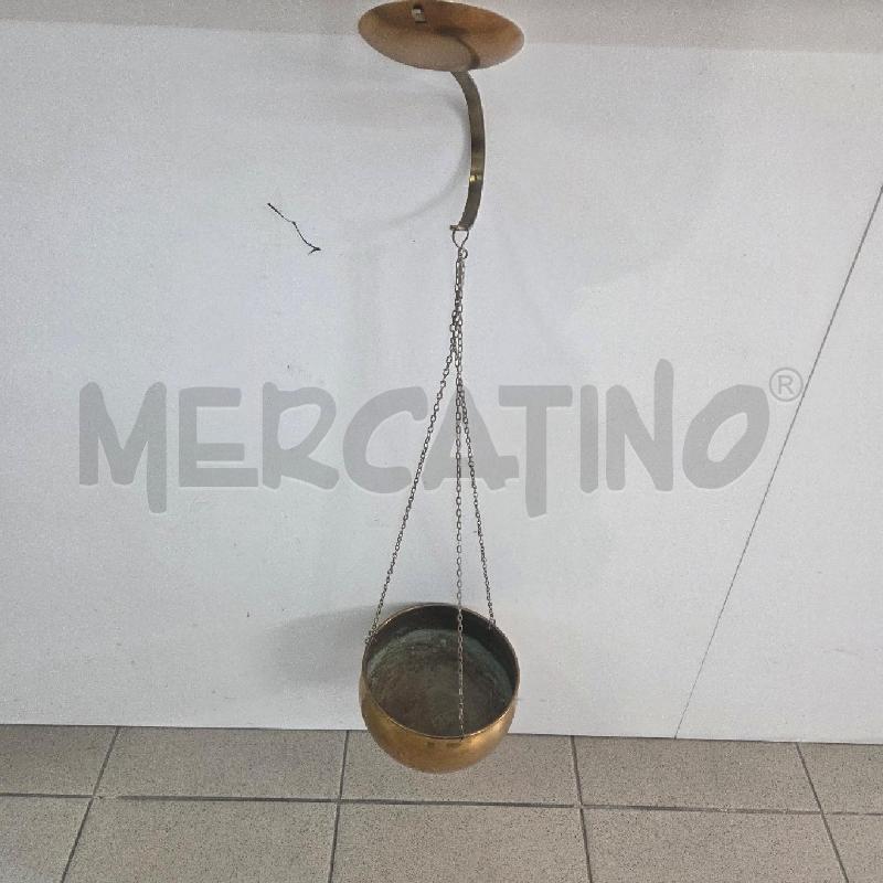 FIORIERA DA PARETE DORATO DA APPENDERE | Mercatino dell'Usato Benevento 1