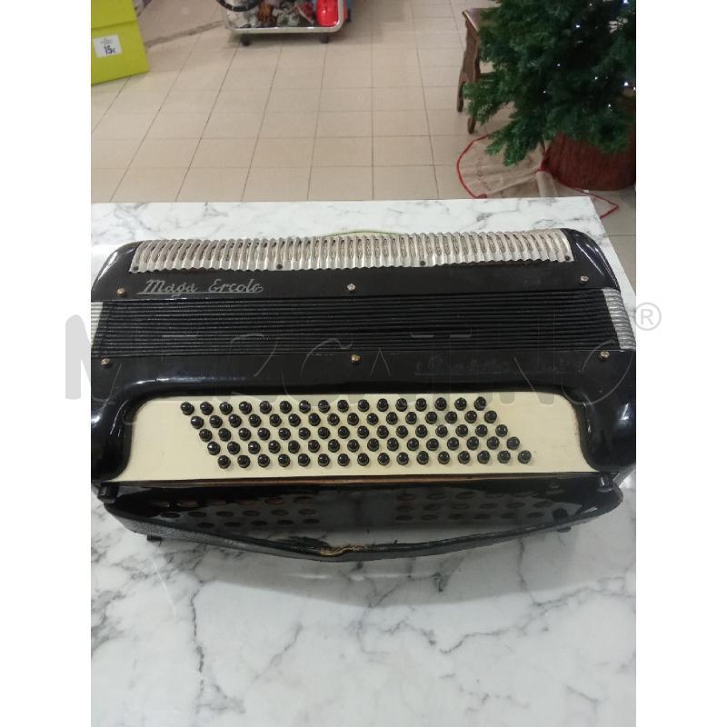 FISARMONICA NERA MAGA ERCOLE STRADELLA ITALIA | Mercatino dell'Usato Benevento 1