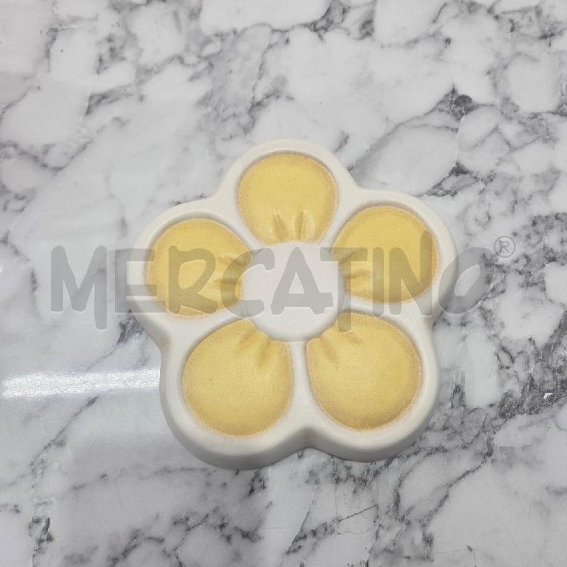 FORMELLA FIORE DI PESCO THUN PETALI GIALLI  | Mercatino dell'Usato Benevento 1