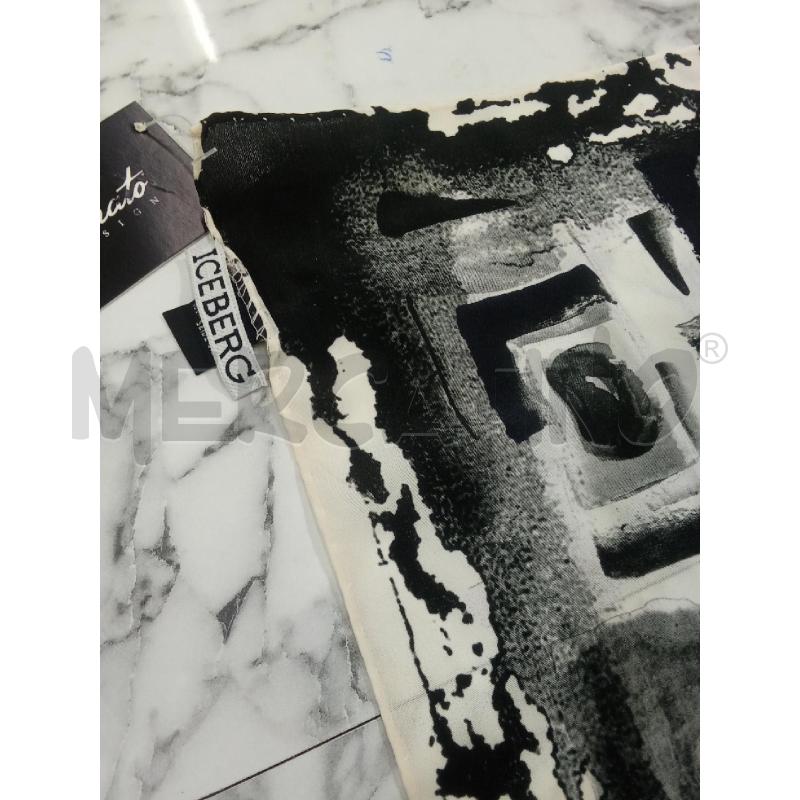 FOULARD POCHETTE BIANCO NERO ICEBERG | Mercatino dell'Usato Benevento 4