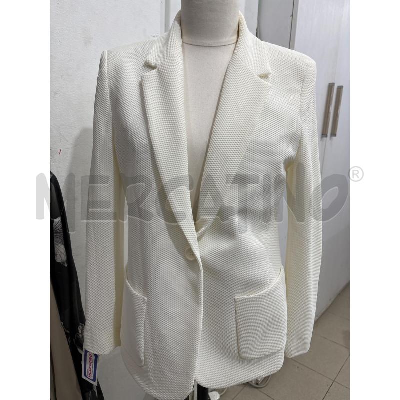 GIACCA DONNA BIANCA SEVENTY PUNTINATA DUE TASCHE | Mercatino dell'Usato Benevento 1