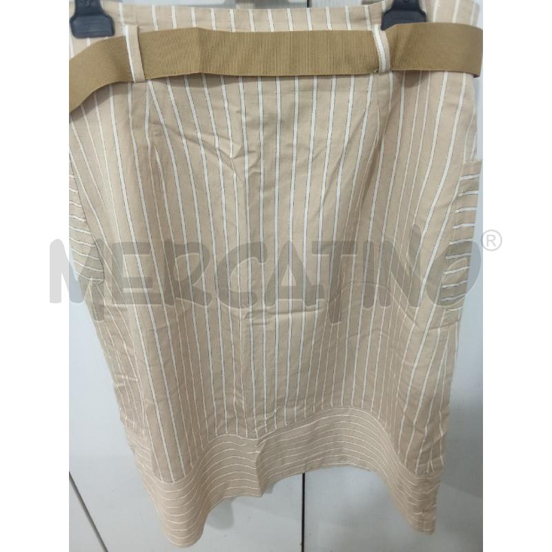 GONNA BEIGE A RIGHE BIANCHE CON BOTTONI  OLTRE | Mercatino dell'Usato Benevento 3