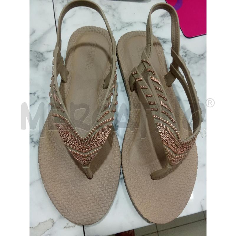 INFRADITO DONNA BEIGE BORCHIETTE BRONZO GRENDHA | Mercatino dell'Usato Benevento 1