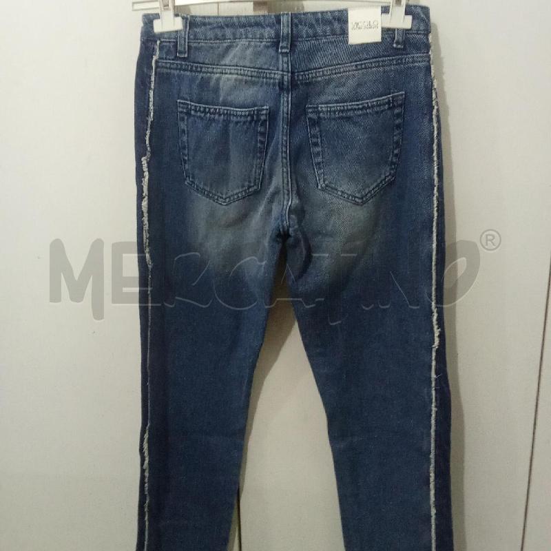 JEANS BAMBINA VICOLO CON LATERALI SFRANGIATI  | Mercatino dell'Usato Benevento 2