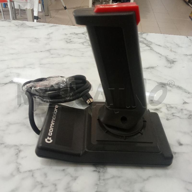 JOYSTICK NERO INS ROSSO COMMODORE | Mercatino dell'Usato Benevento 2