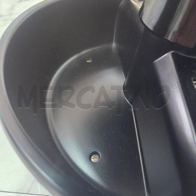 LAMPADA A FUNGO NERA JOYO CON PRESE DI RICARICA | Mercatino dell'Usato Benevento 4
