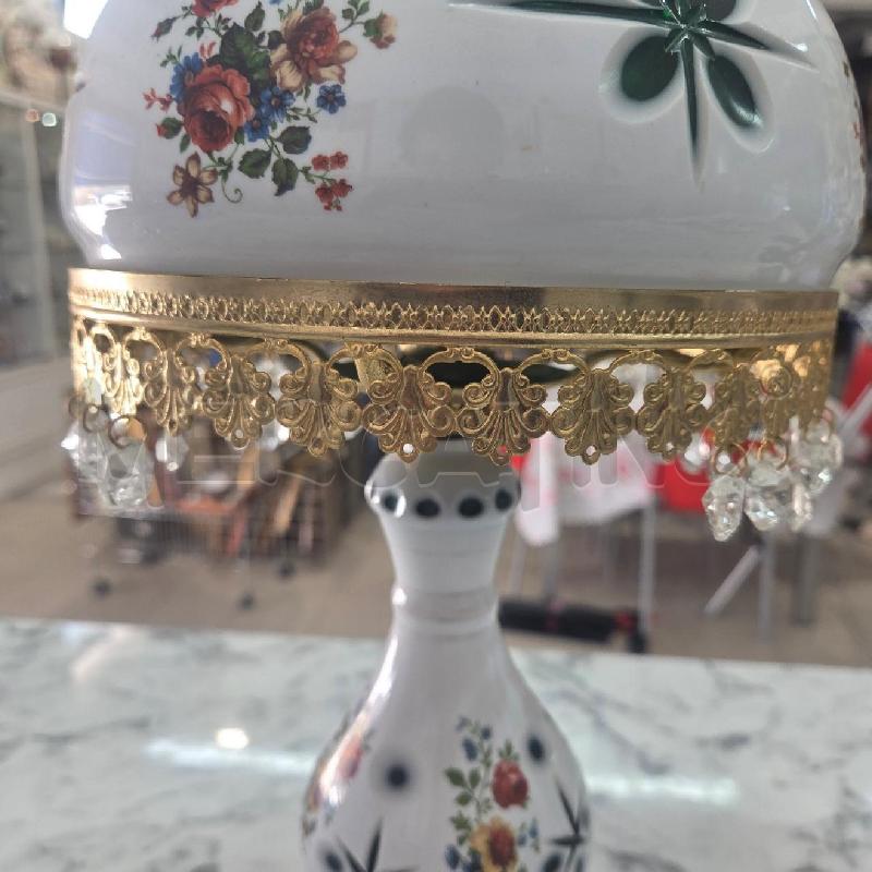LAMPADA CER BIANCA INS FIORI VETRO VERDE INTERNO | Mercatino dell'Usato Benevento 2