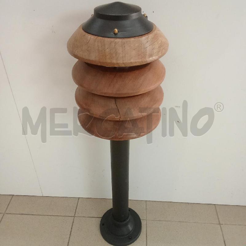 LAMPADA DA GIARDINO METALLO CERCHI LEGNO | Mercatino dell'Usato Benevento 1