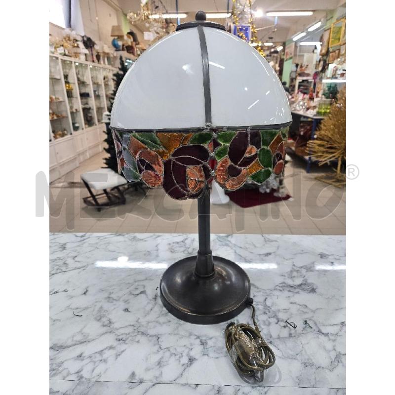 LAMPADA DA TAVOLO STILE TIFFANY VETRI COLORATI | Mercatino dell'Usato Benevento 1