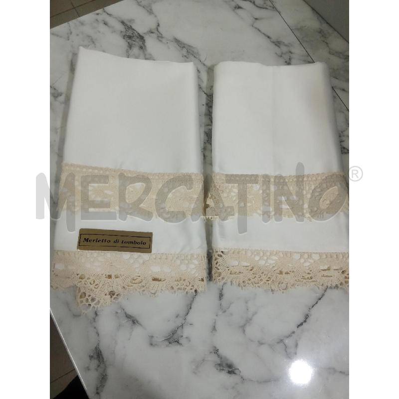 LENZUOLO MATRIMONIALE +COPRIL.BIANCO RICAMO TOMBOLO | Mercatino dell'Usato Benevento 3