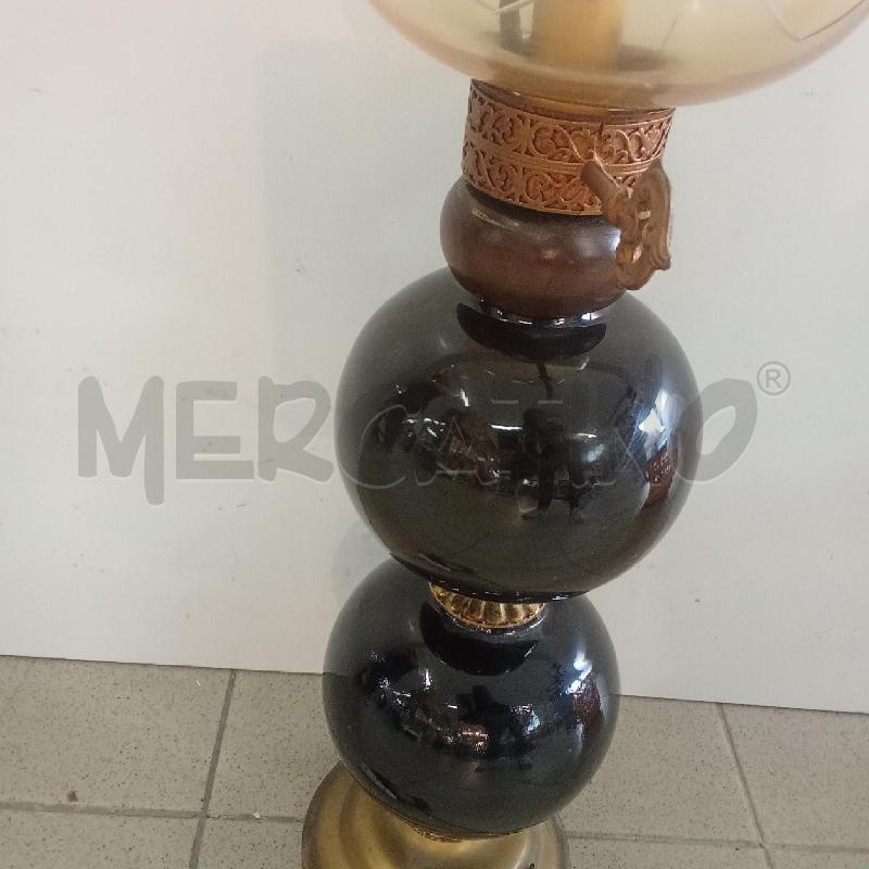 LUME NERO BASE DORATA CALOTTA VETRO  | Mercatino dell'Usato Benevento 3