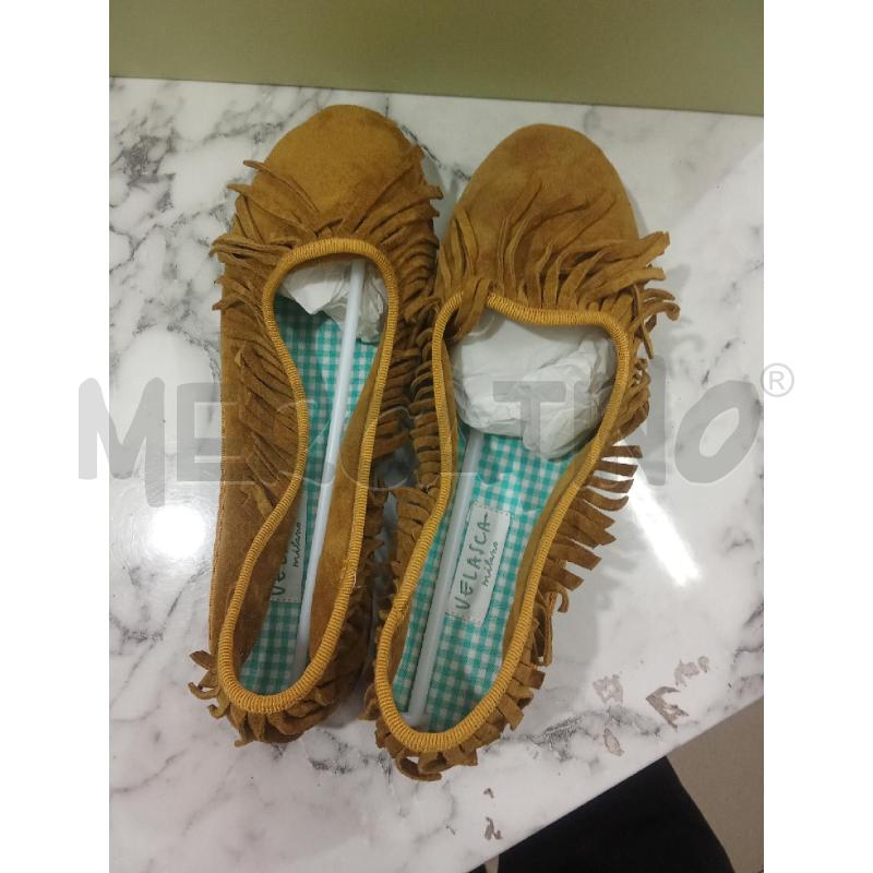 MOCASSINI DONNA GIALLO OCRA SCAMOSCIATI CON FRANGE VELASCA | Mercatino dell'Usato Benevento 3