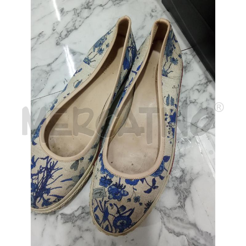MOCASSINI DONNA GUCCI BEIGE FIORI BLU  | Mercatino dell'Usato Benevento 2