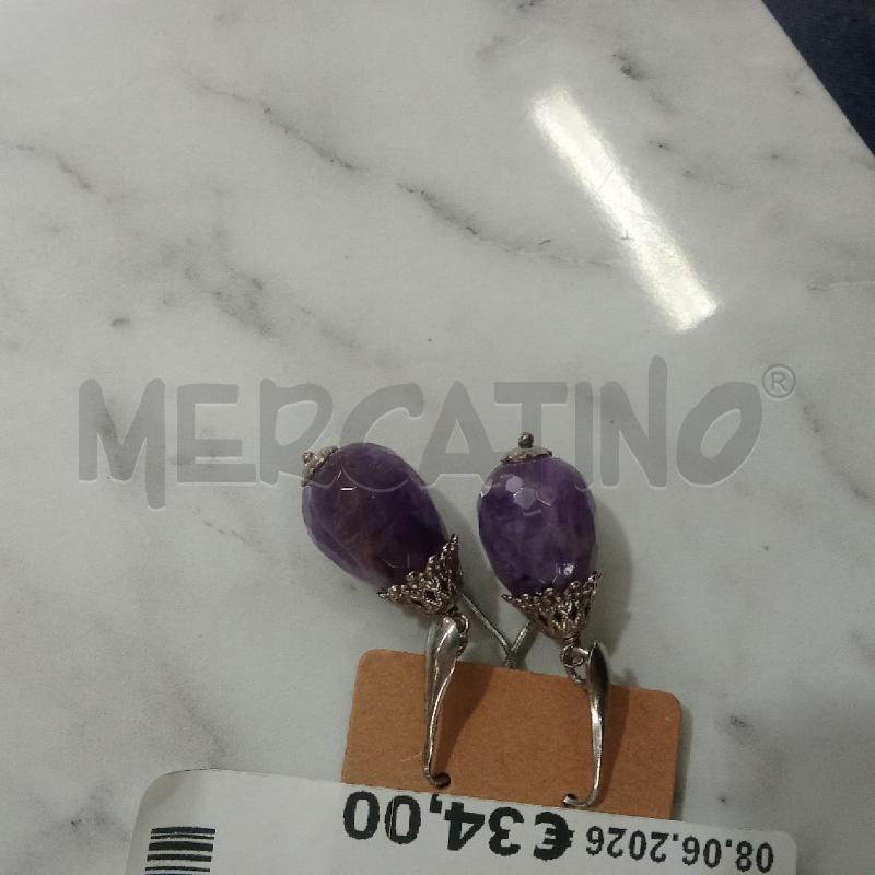 ORECCHINI GANCIO UNCINO A. CON PIETRA VIOLA | Mercatino dell'Usato Benevento 1