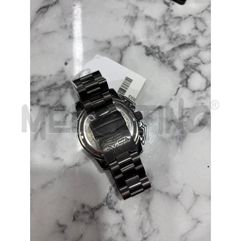 OROLOGIO DA POLSOGRIGIO CONTORNO ROSSO INVICTA  | Mercatino dell'Usato Benevento 3