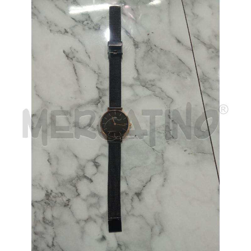 OROLOGIO DA POLSO CINTURINO NERO QUADRANTE DORATO | Mercatino dell'Usato Benevento 1
