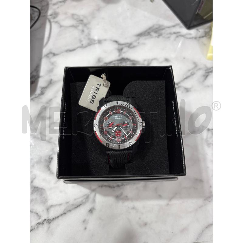 OROLOGIO DA POLSO UOMO TRIBE BREIL NERO CUCITURE ROSSE | Mercatino dell'Usato Benevento 1