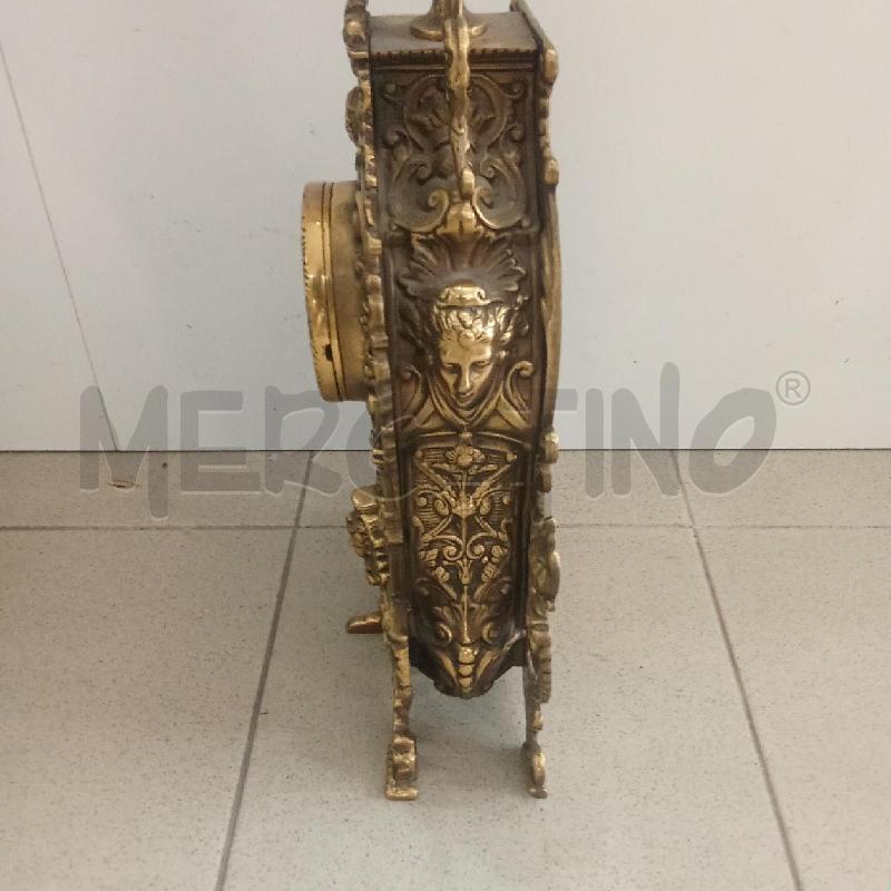 OROLOGIO DA TAVOLO DORATO STILE BAROCCO METALLO | Mercatino dell'Usato Benevento 5