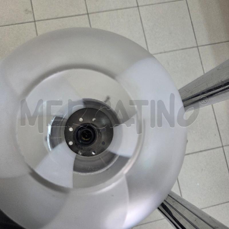 PIANTANA 3 LUCI VETRO CROMATO METALLO | Mercatino dell'Usato Benevento 3