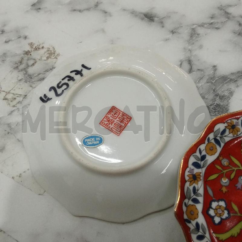PIATTINO PZ COPPIA STILE ORIENTALE ROSSO BLU | Mercatino dell'Usato Benevento 2