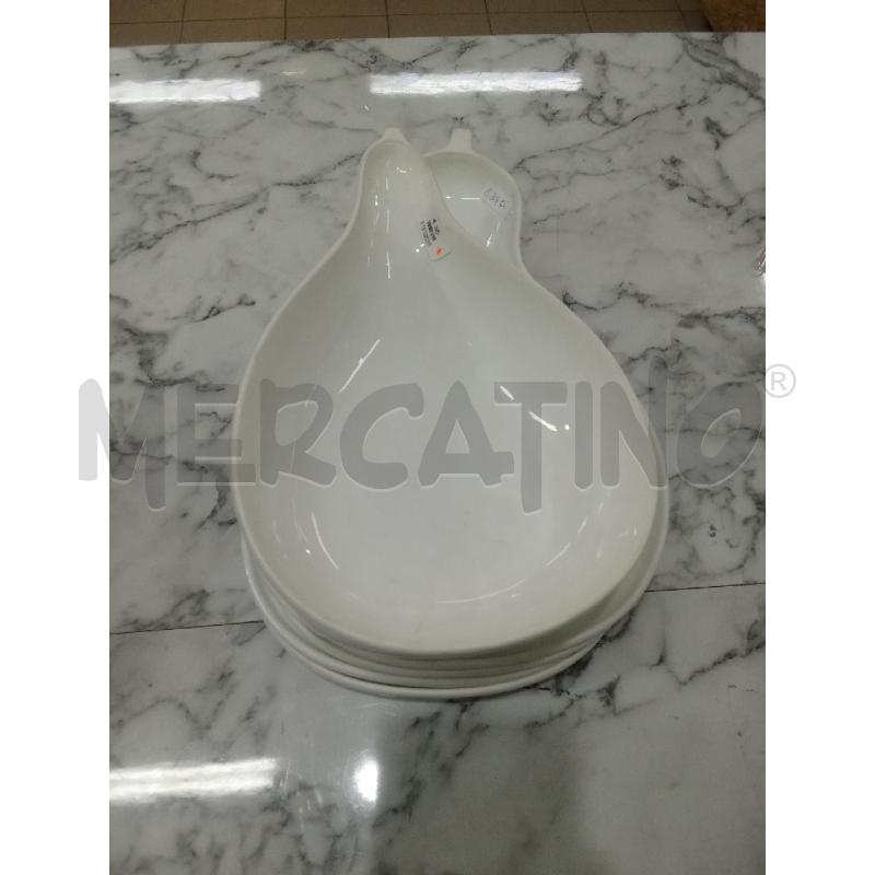 PIATTI PZ. PORCELLANA BIANCA FORMA PERA JIA INC | Mercatino dell'Usato Benevento 1